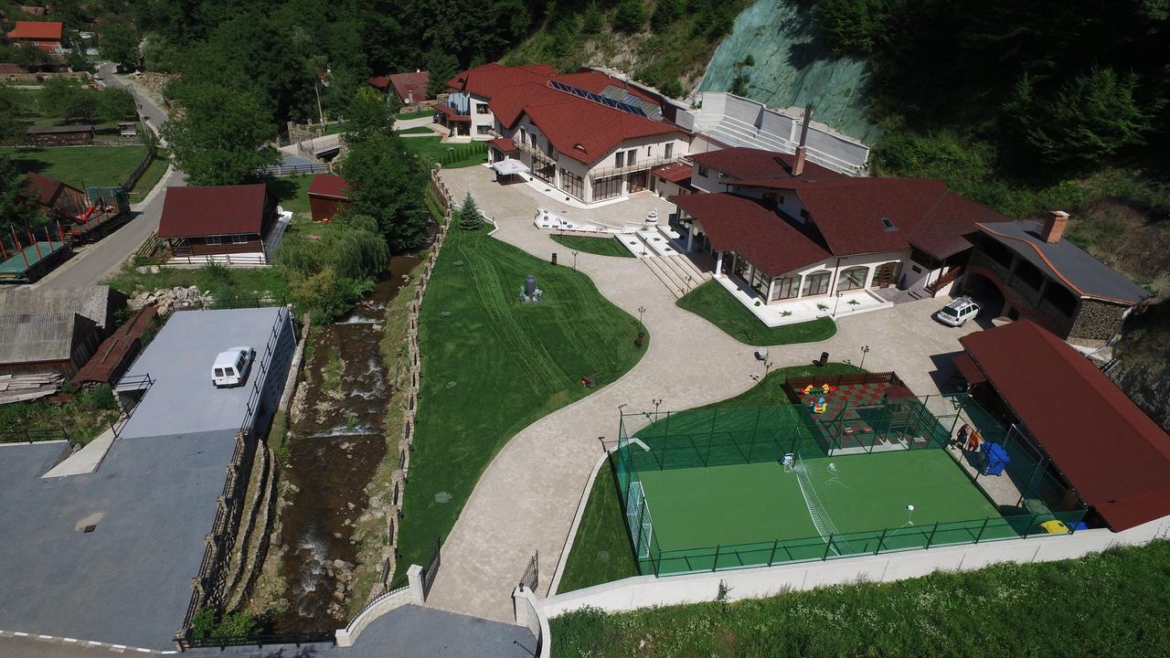 Pensiunea Perla Martiniei Nsd Buitenkant foto